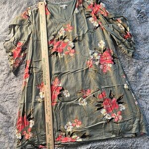 EST 1846 Floral V-Neck Dress XL